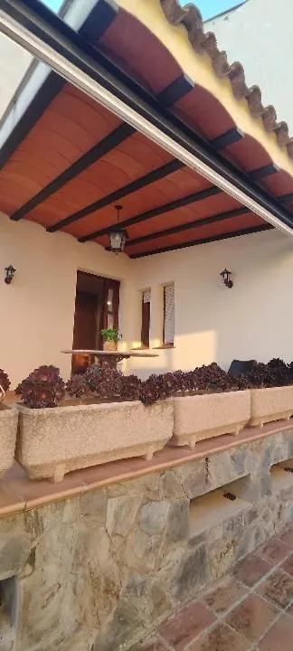 Вилла Cal Llop Sant Cugat de Sesgarrigues Дом отдыха